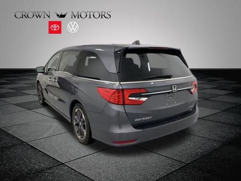 Used 2024 Honda Odyssey Elite image 4