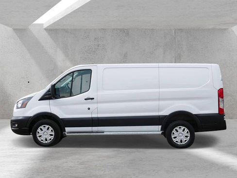 Certified 2025 Ford Transit 250 Low Roof w/ Exterior Upgrade Package RWD image 5
