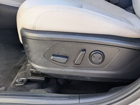 Certified 2025 Hyundai Tucson SEL FWD image 21