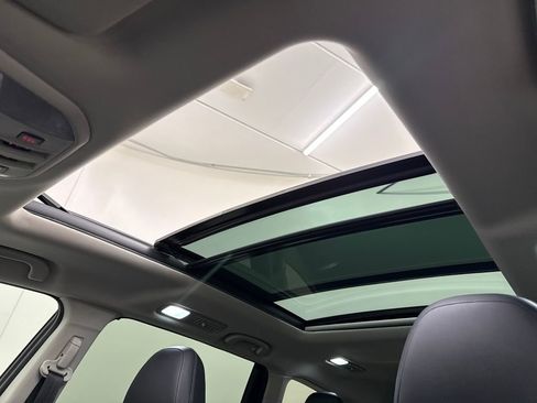 Used 2021 Subaru Ascent Touring w/ Popular Package #2A image 24