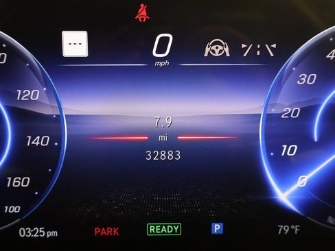 Used 2022 Mercedes-Benz EQS 450+ Sedan image 16