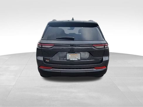 New 2026 Jeep Grand Cherokee Limited w/ Limited Altitude Package AWD/4WD image 24