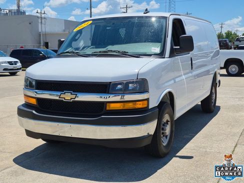 Certified 2024 Chevrolet Express 2500 w/ Driver Convenience Package RWD image 3