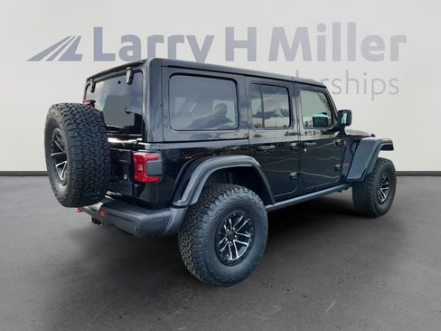 Used 2020 RAM ProMaster 2500 w/ RV Ready Prep Package image 6