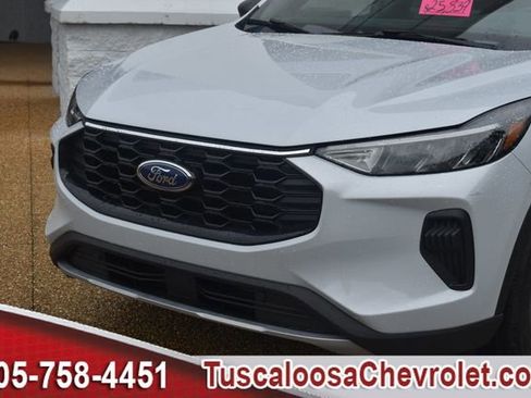 Used 2025 Ford Escape ST-Line w/ Tech Pack #1 FWD image 42