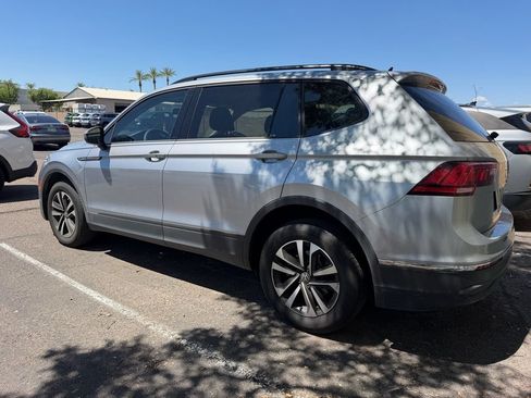 Used 2022 Volkswagen Tiguan S FWD image 3