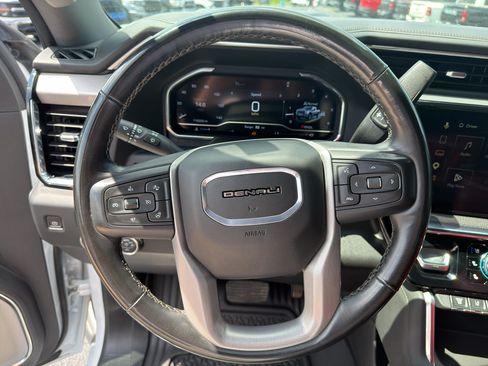 Used 2024 GMC Sierra 2500 Denali w/ Denali Reserve Package AWD/4WD image 13