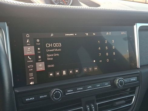 Used 2021 Porsche Macan GTS image 20