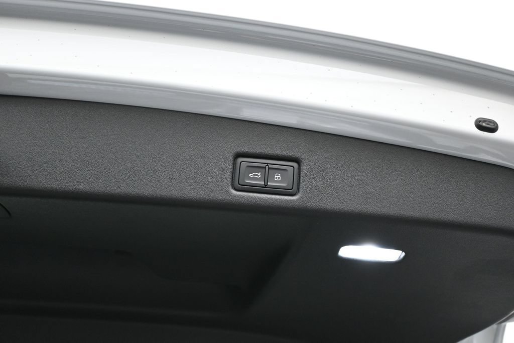 New 2026 Audi Q5 Premium Plus AWD/4WD image 18