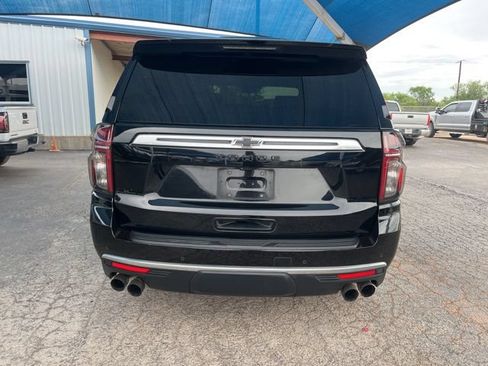 Used 2023 Chevrolet Tahoe High Country AWD/4WD image 5