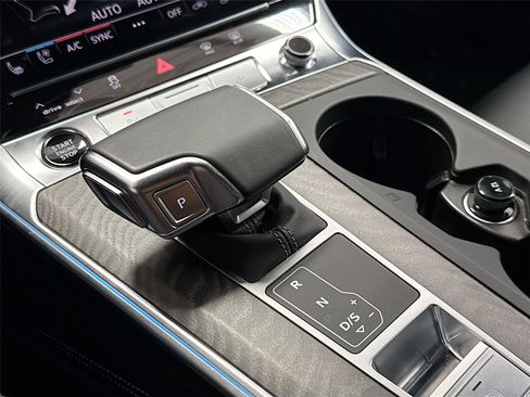 Used 2025 Audi A7 3.0T Prestige image 17