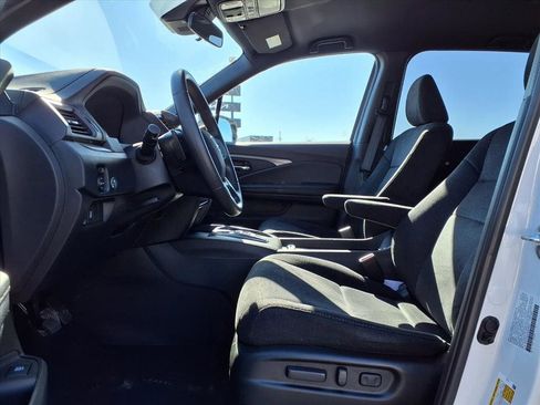 Used 2022 Honda Pilot Sport image 26