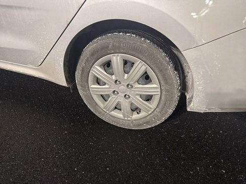 Used 2023 Kia Rio LX image 11