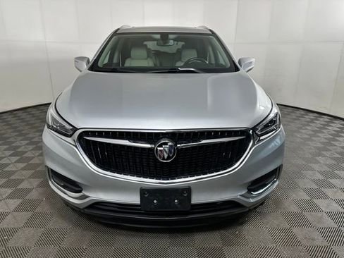 Used 2019 Buick Enclave Essence image 8