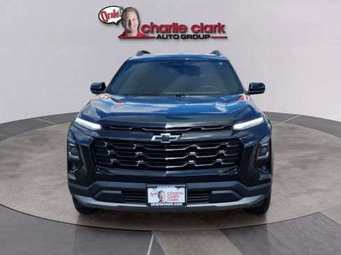 Used 2025 Chevrolet Equinox LT w/ Convenience Package II FWD image 8
