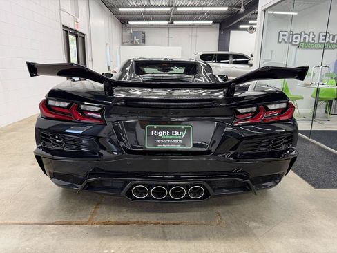 Used 2023 Chevrolet Corvette Z06 RWD image 5