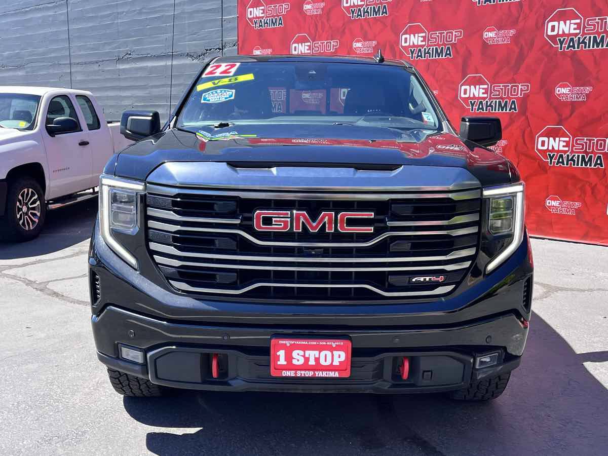 Used 2022 GMC Sierra 1500 AT4 w/ AT4 Premium Package AWD/4WD image 2