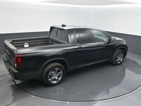Certified 2025 Honda Ridgeline TrailSport image 21