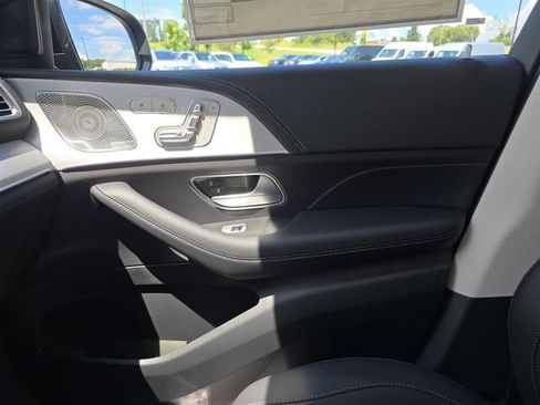 Used 2025 Mercedes-Benz GLE 350 4MATIC image 26