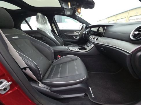 Used 2021 Mercedes-Benz E 63 AMG S w/ Driver Assistance Package image 6