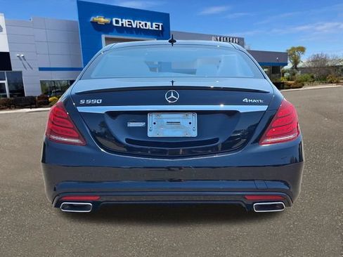 Used 2015 Mercedes-Benz S 550 4MATIC Sedan image 23