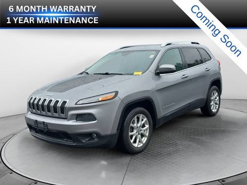 Used 2014 Jeep Cherokee Latitude w/ Cold Weather Group FWD image 1