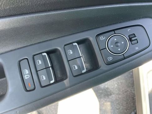 Certified 2023 Hyundai Santa Fe SE FWD image 15