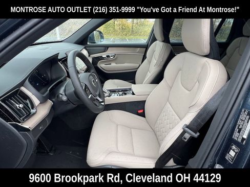 New 2026 Volvo XC90 B6 Plus w/ Protection Package Premier image 13