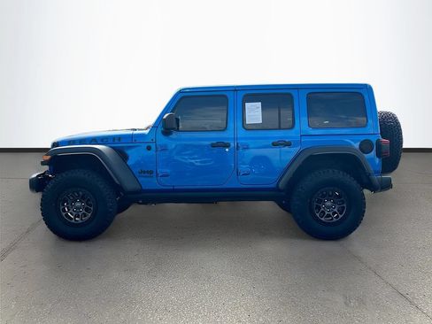 Used 2022 Jeep Wrangler Unlimited Sport w/ Xtreme Recon 35" Tire Package AWD/4WD image 4