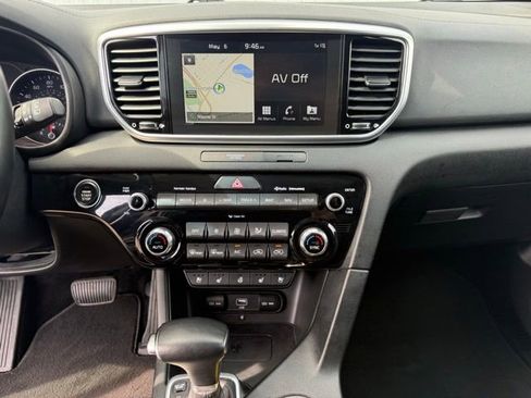Used 2020 Kia Sportage EX w/ Option Group 15 AWD/4WD image 21