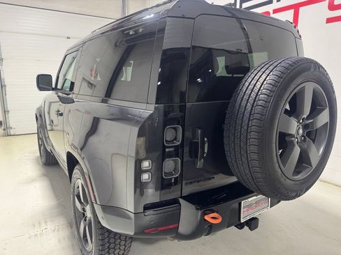 Used 2023 Land Rover Defender 90 X AWD/4WD image 5