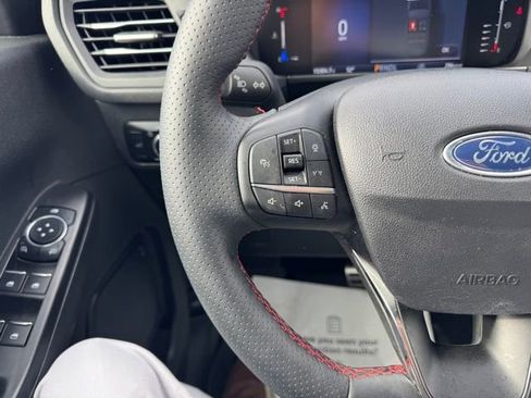 Used 2023 Ford Escape ST-Line w/ Tech Pack #1 image 24