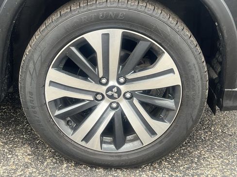 Used 2020 Mitsubishi Outlander Sport ES image 13