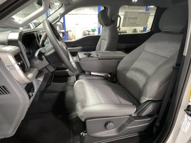 New 2026 Ford F250 XL w/ STX Appearance Package AWD/4WD image 17