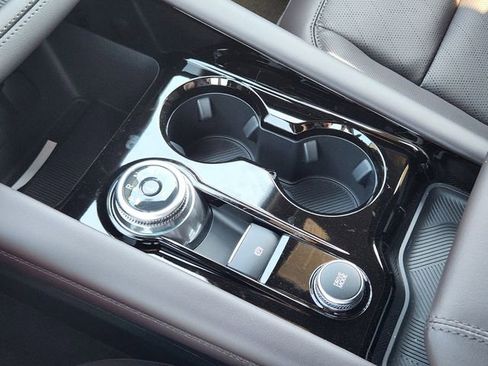 New 2026 Ford Explorer Platinum image 20