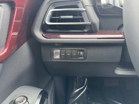 New 2026 Chevrolet Traverse Z71 w/ Driver Confidence Package AWD/4WD image 29