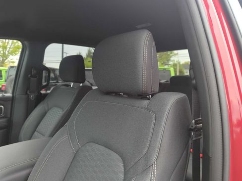 New 2026 RAM 1500 Big Horn w/ Night Edition AWD/4WD image 15