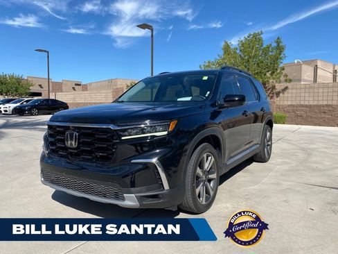 Used 2025 Honda Pilot Elite image 1