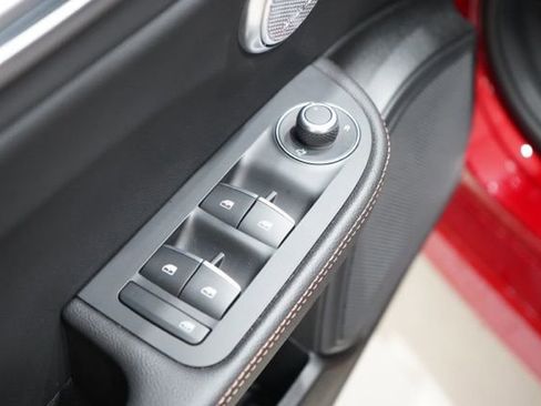 New 2025 Alfa Romeo Giulia AWD w/ Driving Assist Package image 19