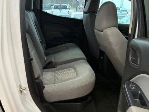 Used 2015 GMC Canyon 2WD Crew Cab w/ Convenience Package image 30