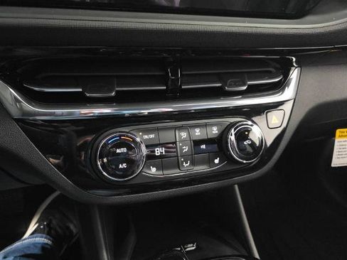 Used 2026 Buick Envista Sport Touring w/ Convenience I Package FWD image 21