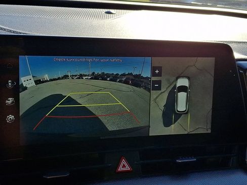 Used 2023 Kia Sportage SX FWD image 18