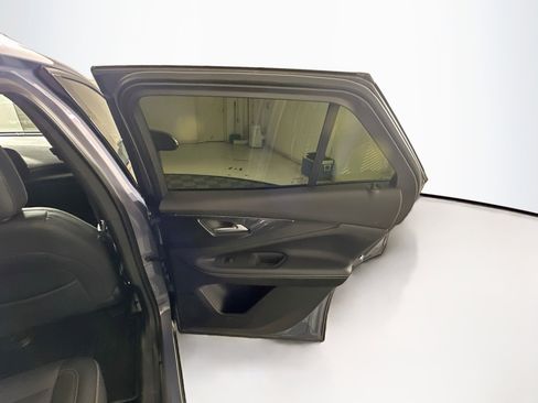Used 2024 Chevrolet Blazer EV LT AWD/4WD image 31