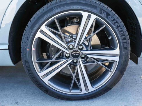 New 2026 Genesis GV80 3.5T e-SC AWD/4WD image 9