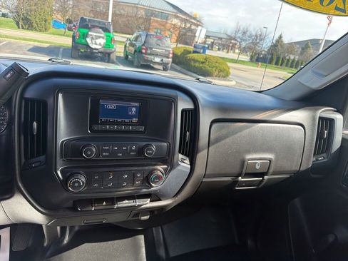 Used 2014 Chevrolet Silverado 1500 W/T image 18