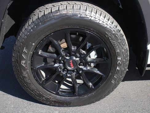 Used 2024 Toyota Tundra Limited w/ TRD Off-Road Package AWD/4WD image 14