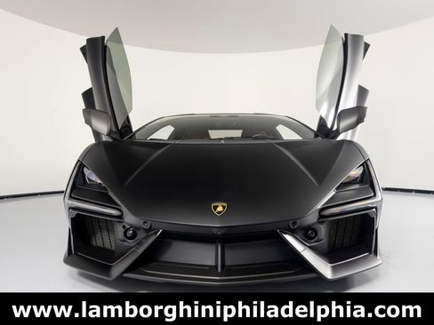 Used 2024 Lamborghini Revuelto AWD/4WD image 41