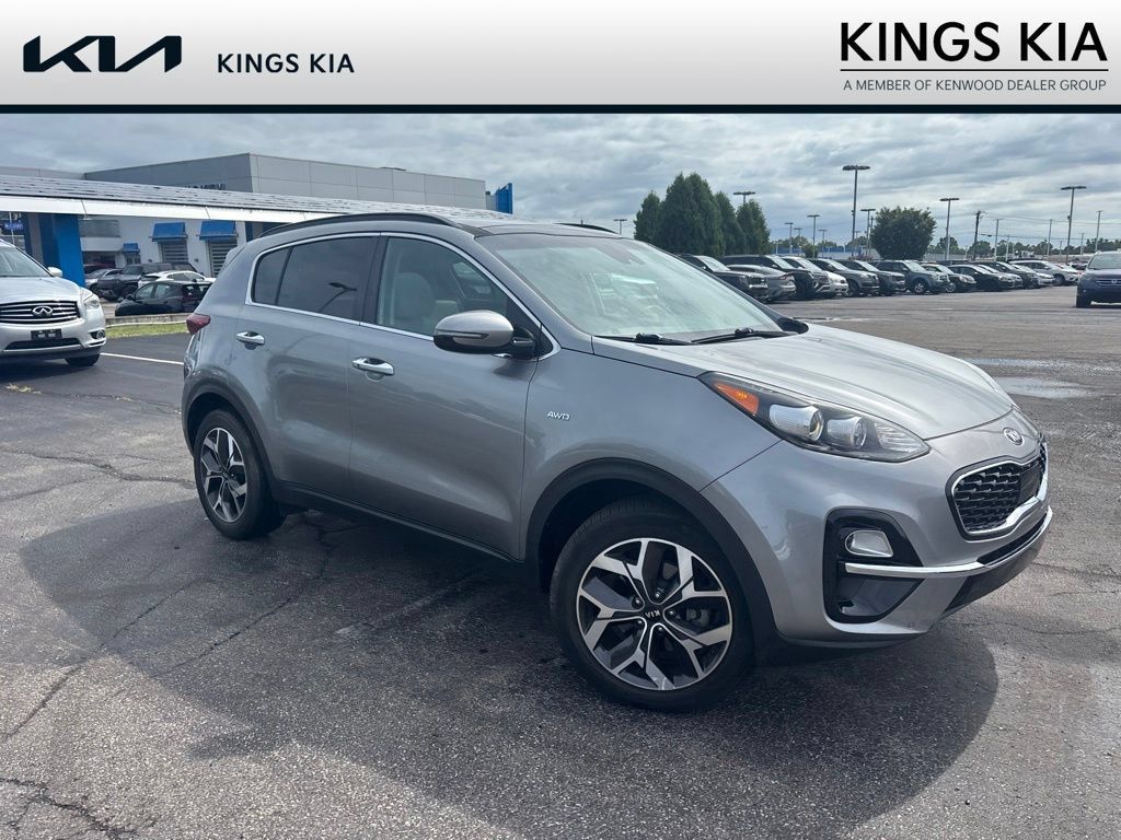Used 2021 Kia Sportage EX w/ EX Technology Package AWD/4WD image 2