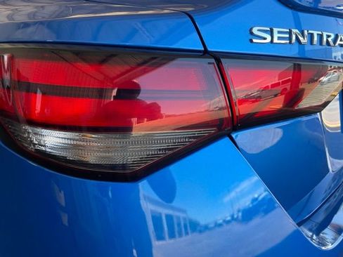 Used 2024 Nissan Sentra SR w/ SR Premium Package image 6