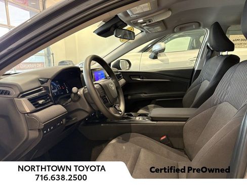 Used 2025 Toyota Camry LE image 16